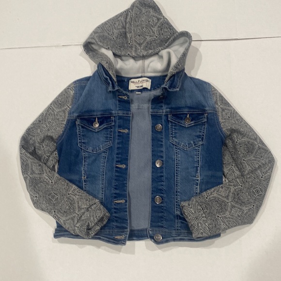 Denim Jacket Wallflower Authentic Denim “The Dreamer Fit” Junior Size M - Picture 4 of 12